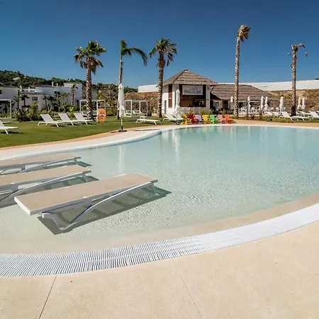 Lae7bi- Apotel Hills By Roomservices * Estepona